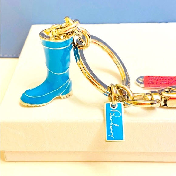 NWOT Burberry Boot Keychain/ Bag Charm - Picture 9 of 11
